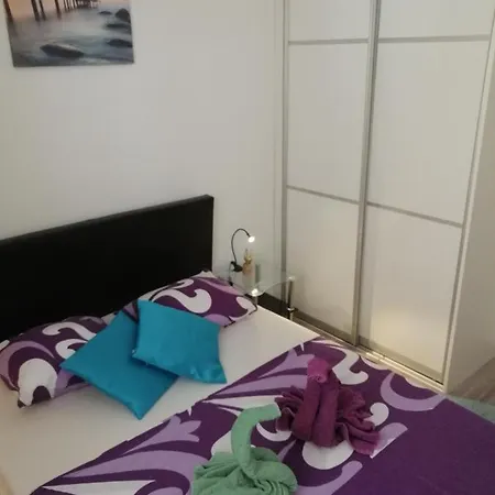 아파트 Apartman Jele With Garden *