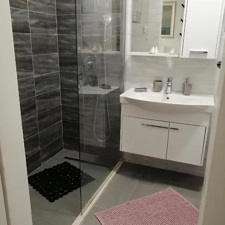 Apartman Jele With Garden 스플리트